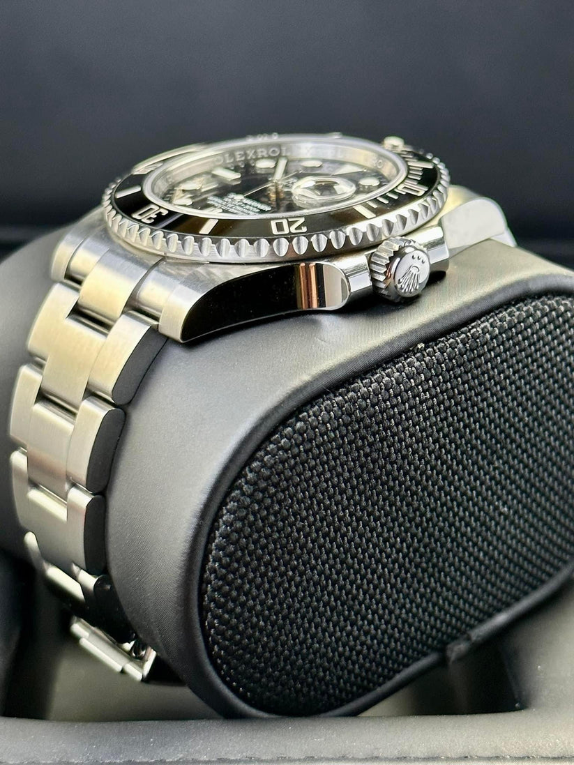 Rolex Submariner Date Silver And Black