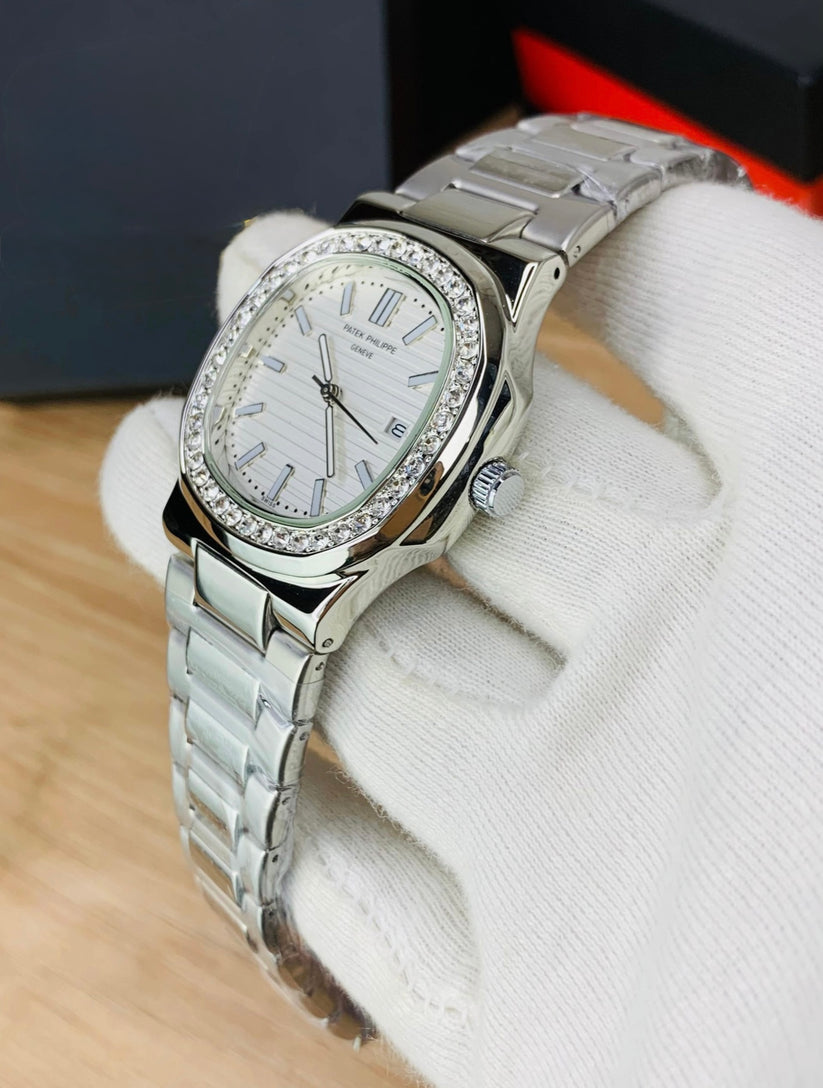Patek Philippe Nautilus Silver Diamond Bezel- White Dial